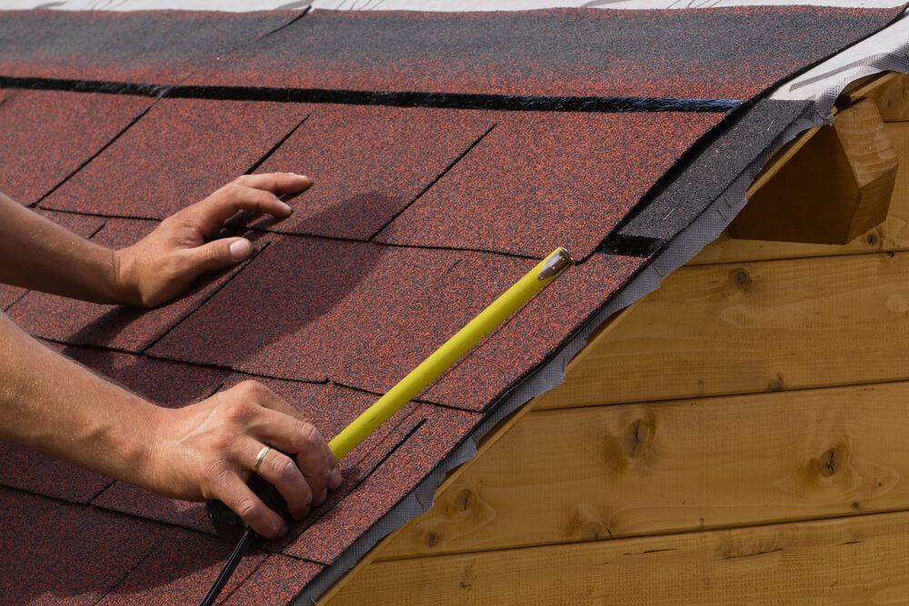 Windermere roofer working